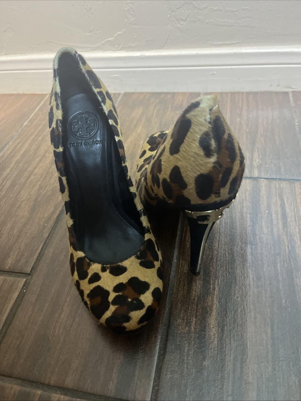 Tory Burch Women's Leopard Print Heel With Platform Size 8.5